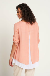 Saloos Contrasting Layers Top with Necklace