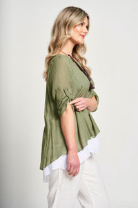 Saloos Contrasting Layers Top with Necklace