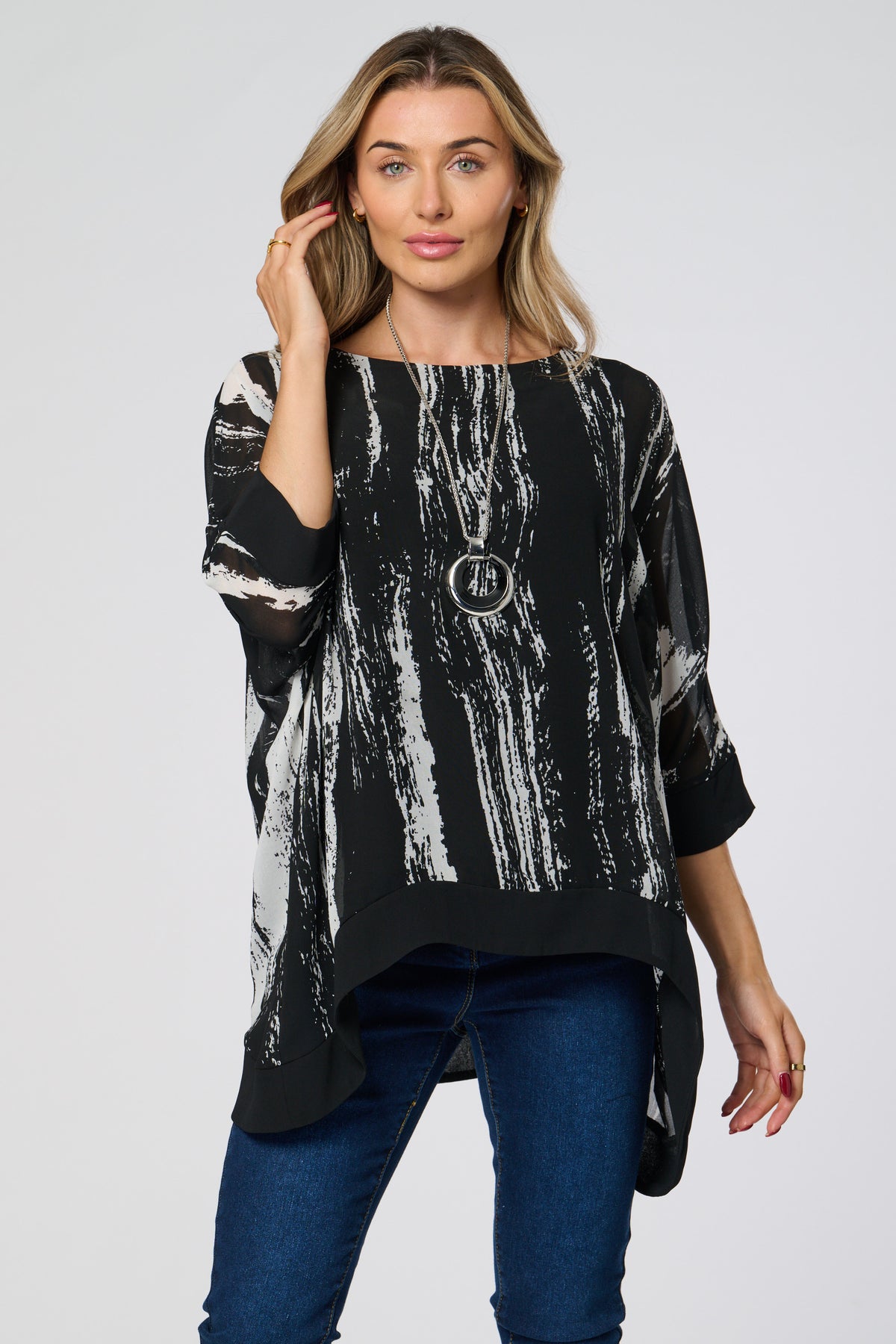 Saloos Plain Hem and Sleeve Bands Tunic with Necklace