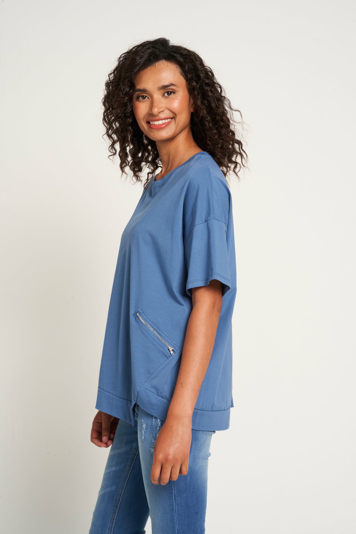 Saloos Asymmetrical Hem Cotton Top with Zip Pockets