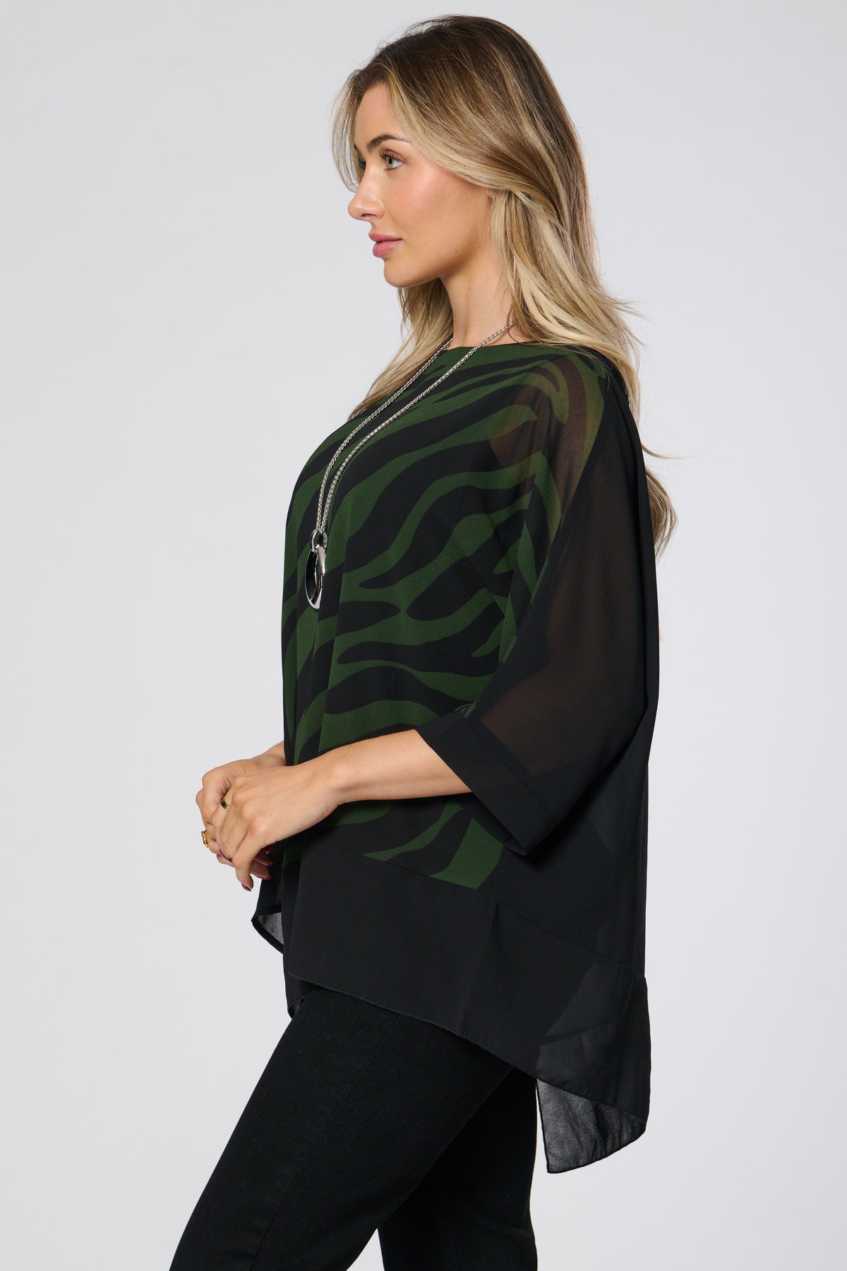 Saloos Print/Plain Double Layer Top with Necklace