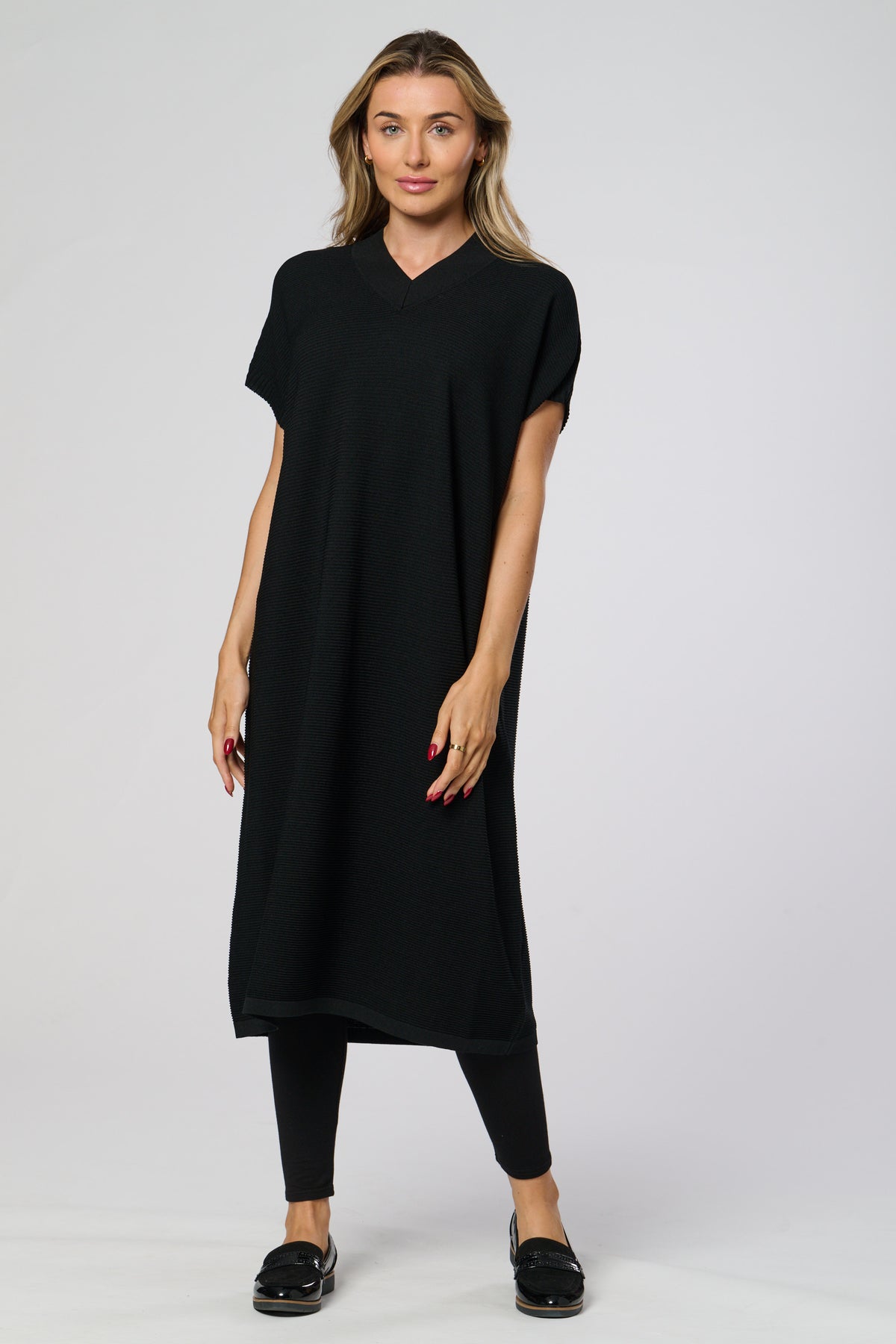 Saloos Knitted Midi V-neck Dress