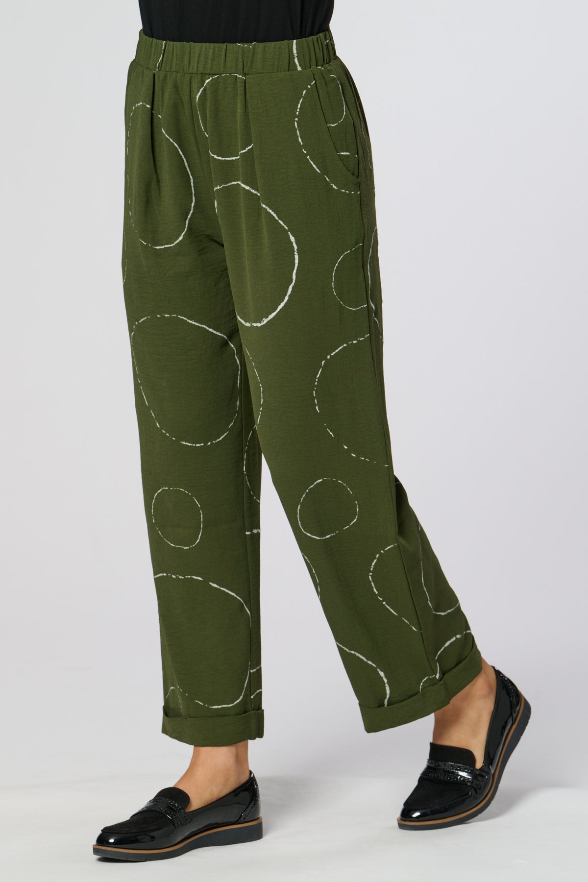 Saloos Roll Up Trousers With Circle Print & Side Pockets