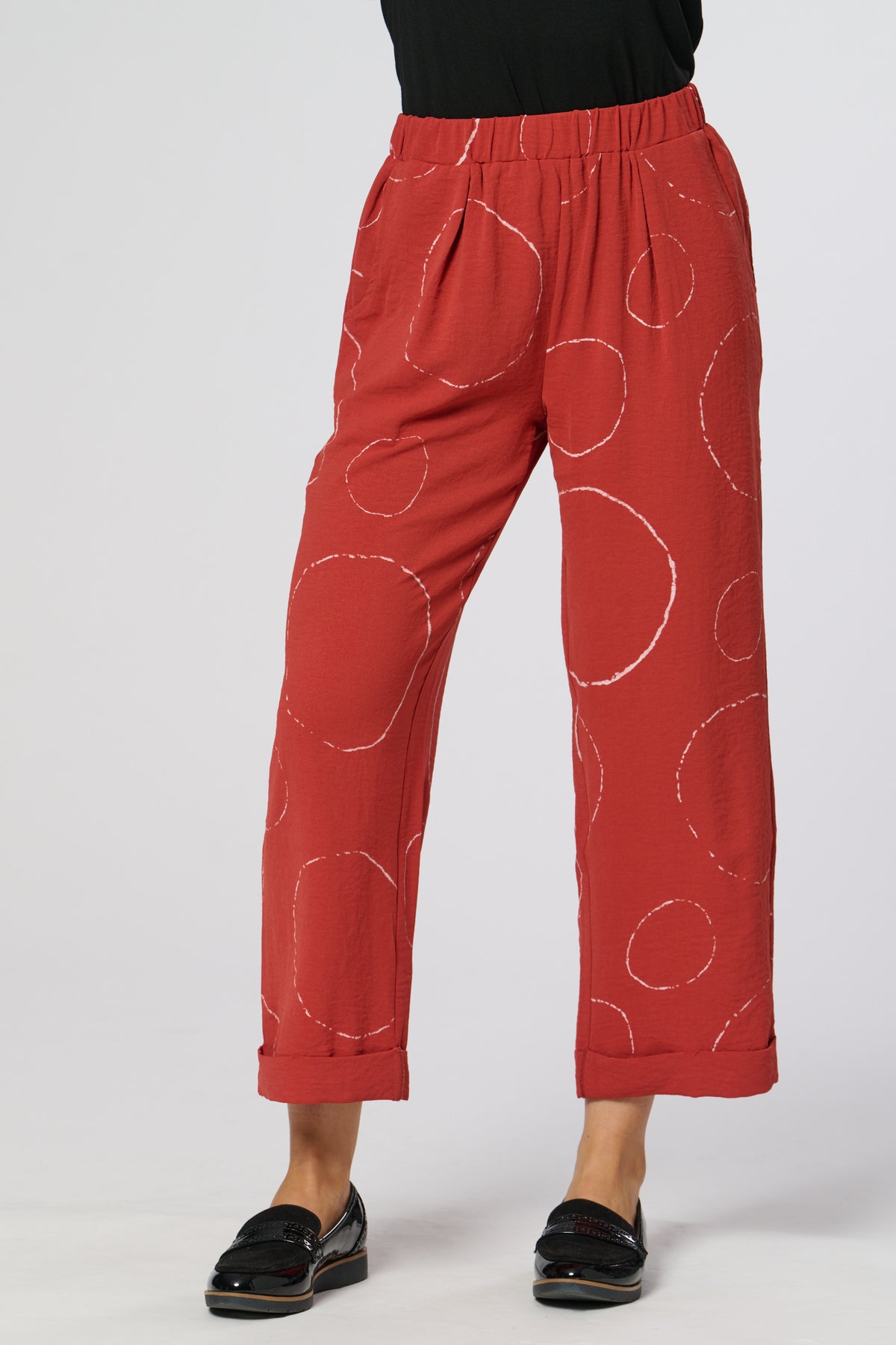 Saloos Roll Up Trousers With Circle Print & Side Pockets