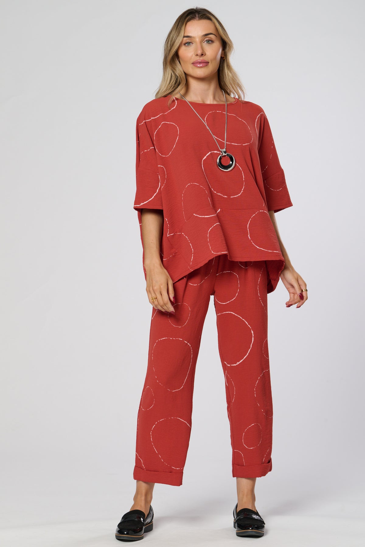 Saloos Roll Up Trousers With Circle Print & Side Pockets